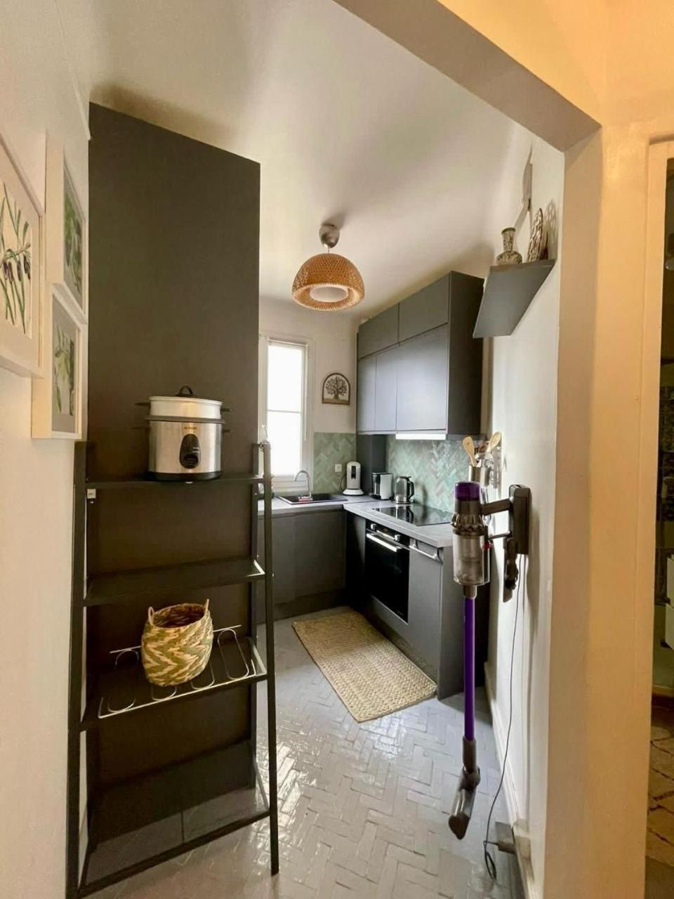 Air Conditioning - Metro 14 - Charming Traditional Style And Modern Access 10 Mn Away From Center Of Paris Clichy Buitenkant foto